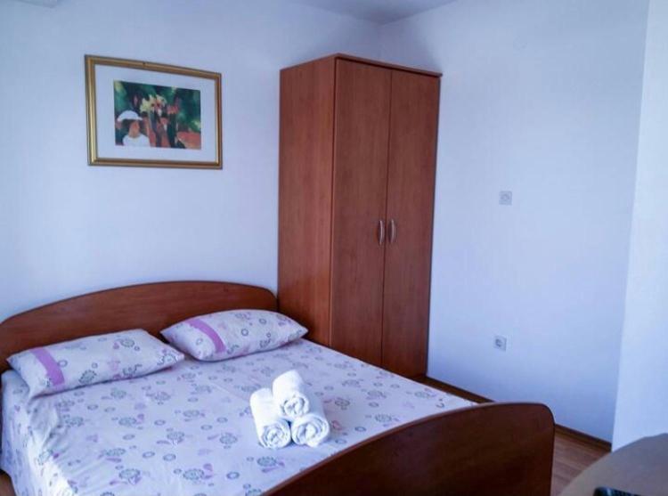 Apartmani Jovic 马卡尔斯卡 外观 照片